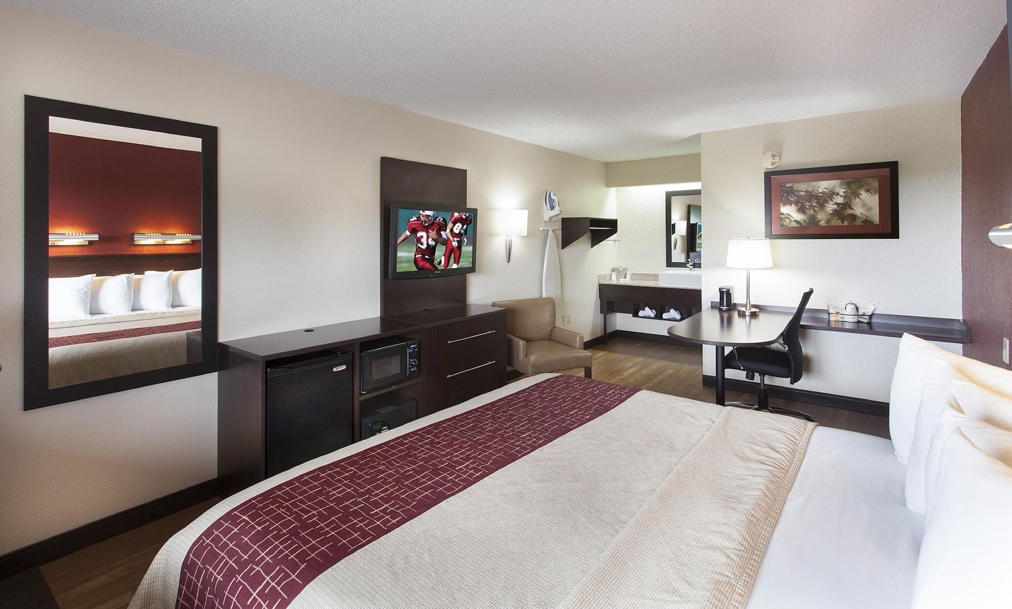 Red Roof Inn Plus+ Philadelphia Airport Essington Eksteriør billede
